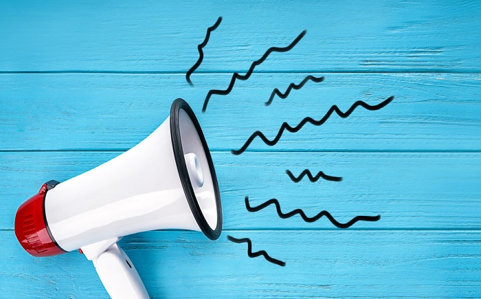 Slide: Ghidul Erasmus+ 2025